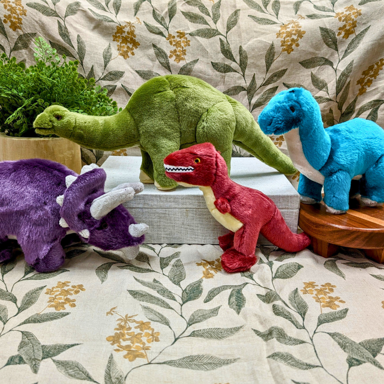 Fluff & Tuff "Charlie" - Triceratops Plush Dog Toy