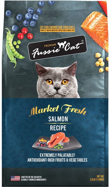 Fussie Cat Market Fresh Grain-Free Salmon Dry Food